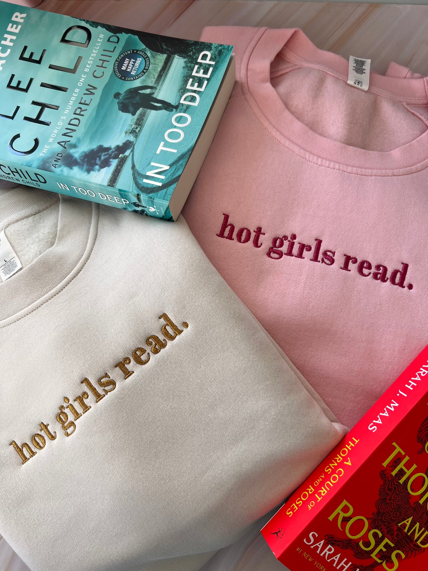 Hot Girls Read Crew