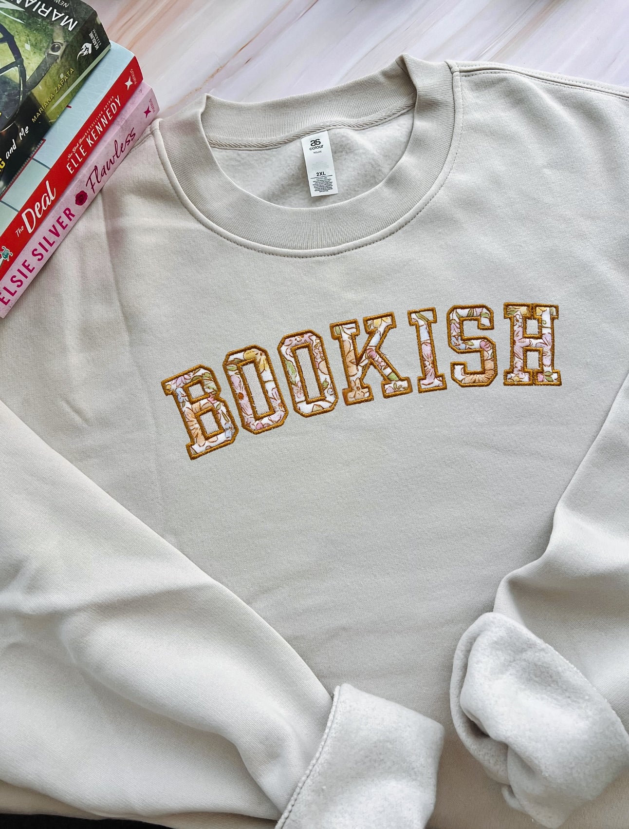 BOOKISH Applique Crew