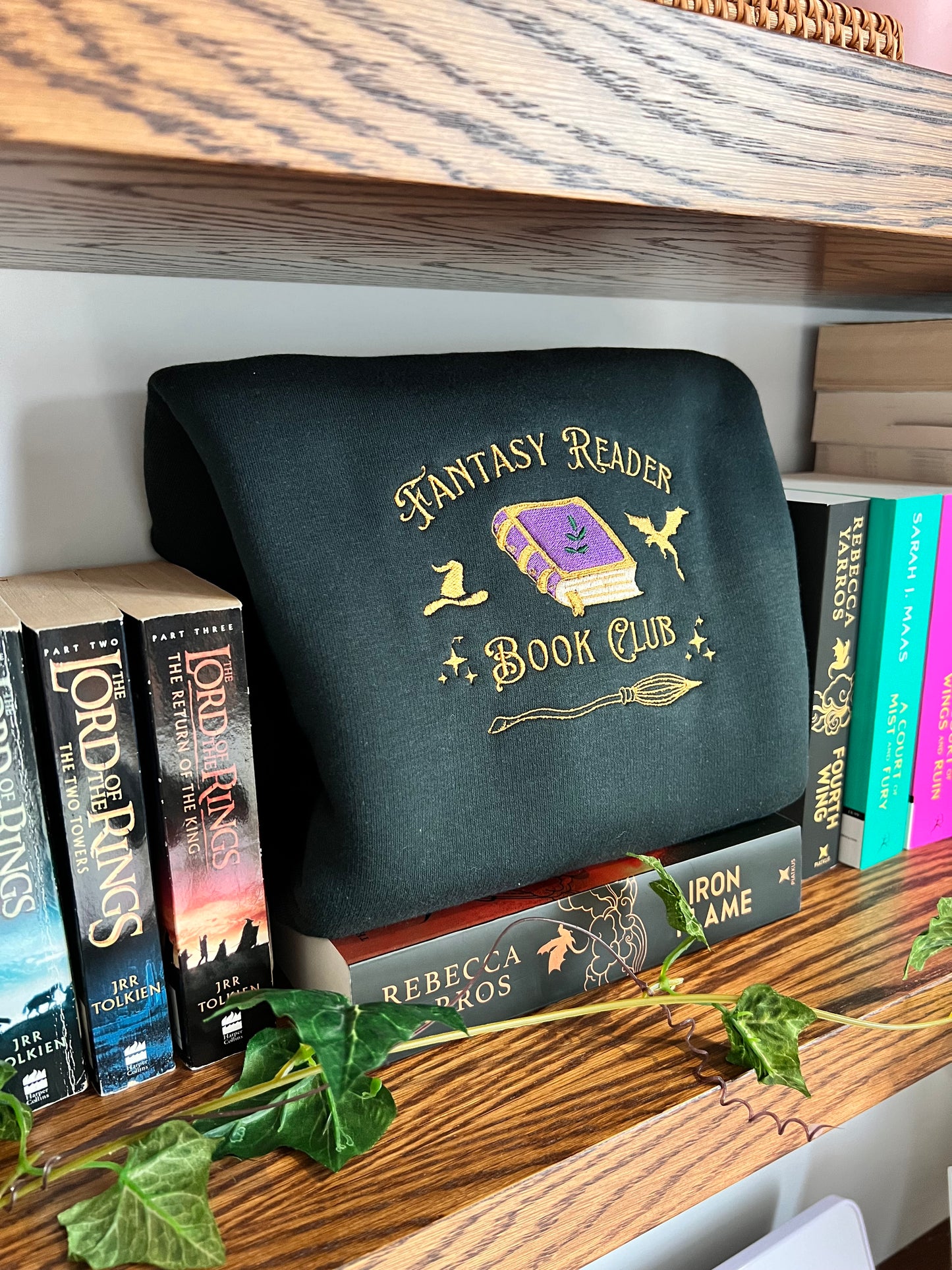 Fantasy Reader Book Club Crew