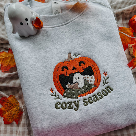 Cozy Season Reading Ghost Embroidered Crew