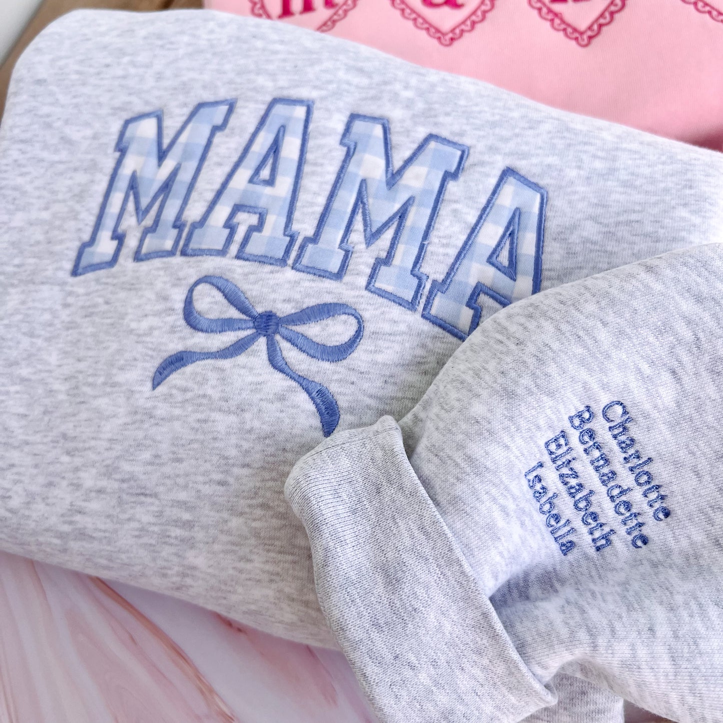 MAMA Bow Applique Crew