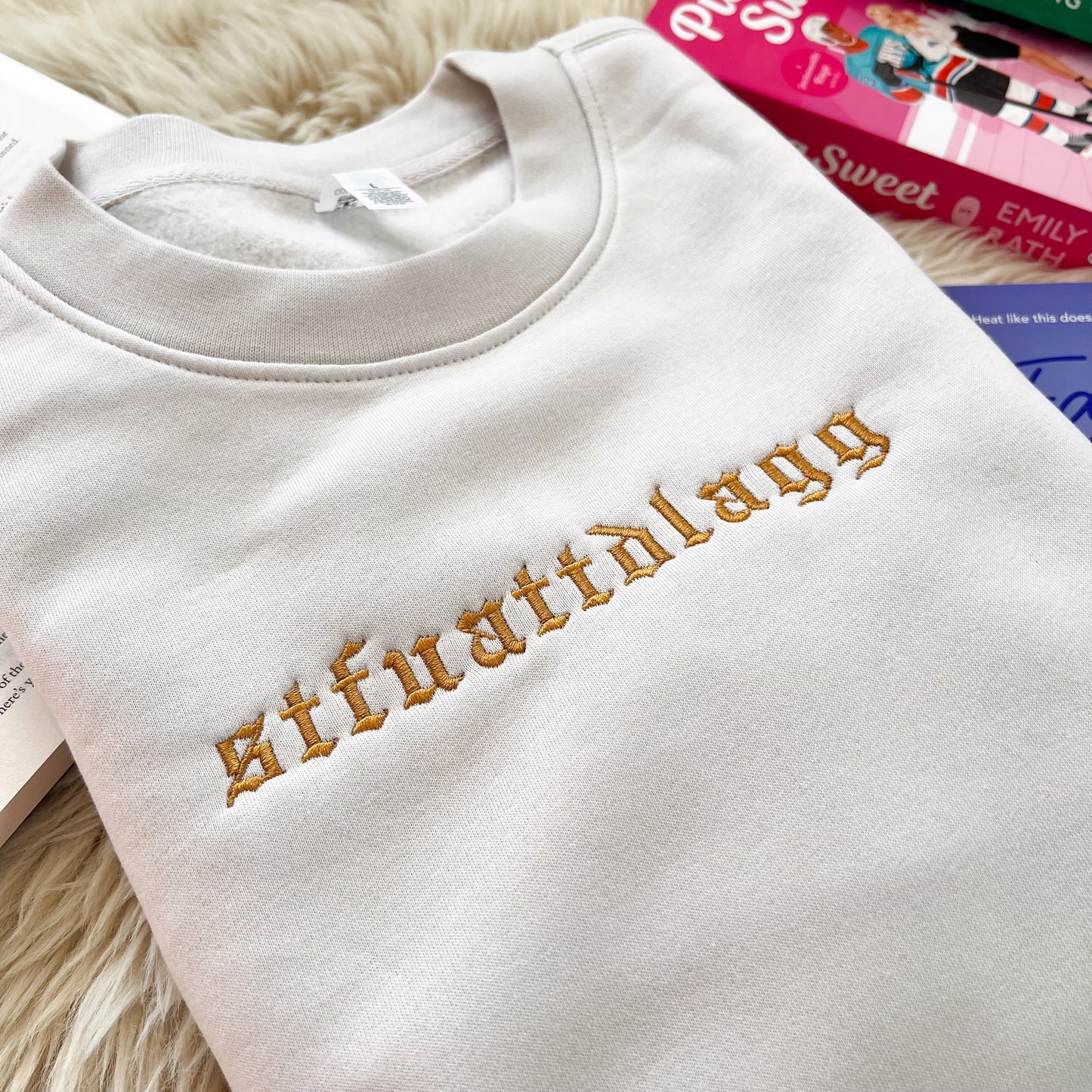 Stfuattdlagg embroidered sweatshirt for spicy book lovers