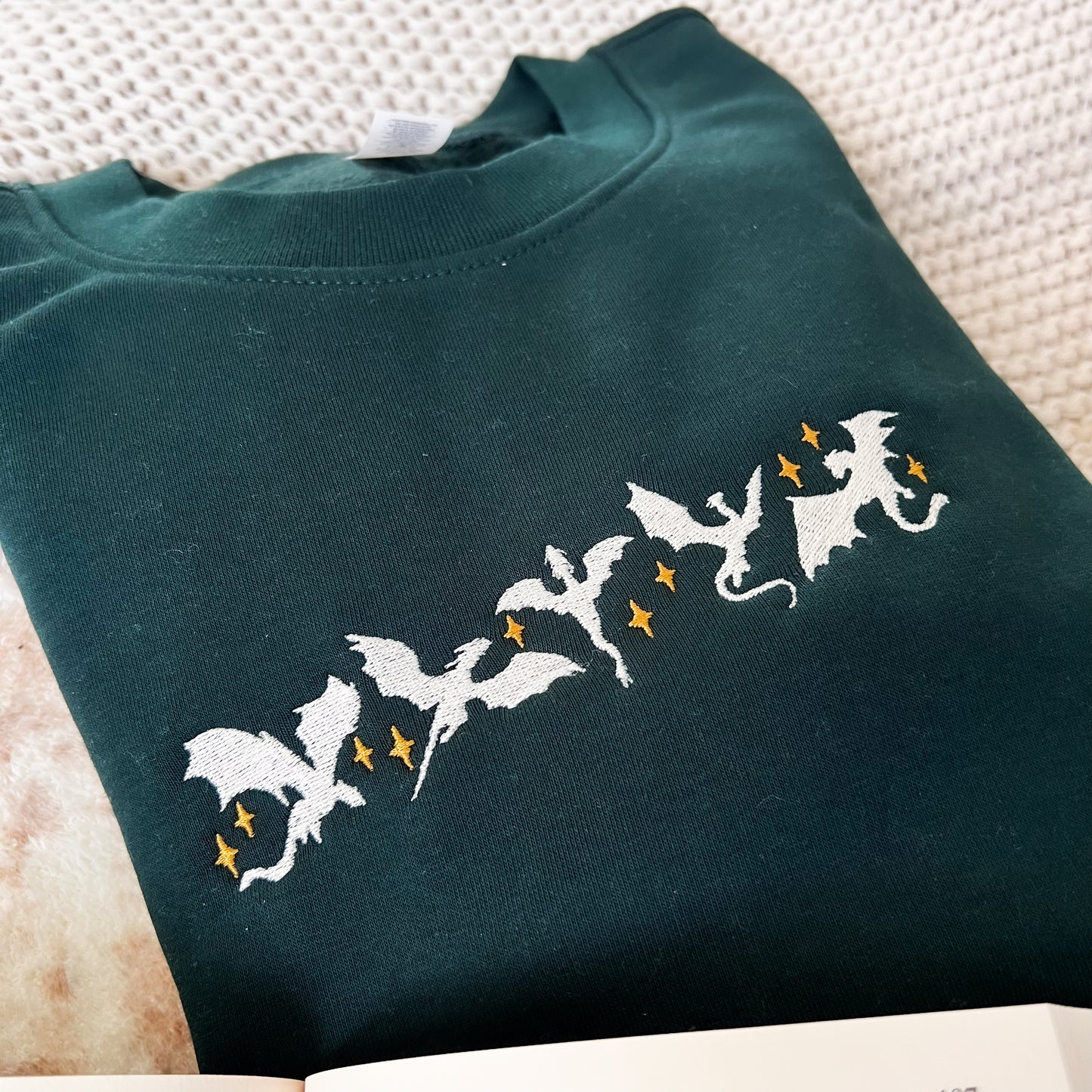 SAMPLE - Fantasy Dragons Embroidered Crew - size S